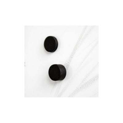 De sorte magneter kan efterlade sorte striber