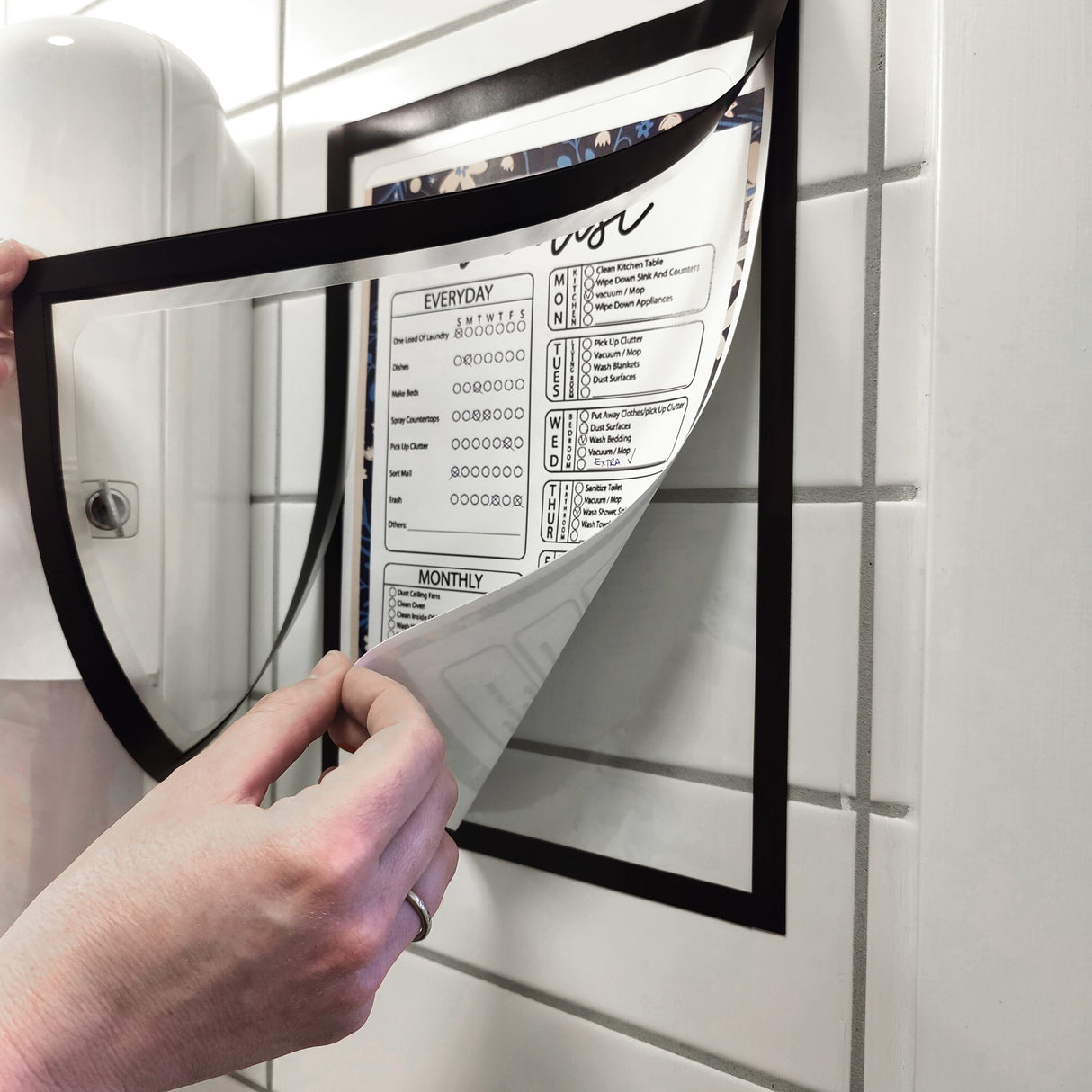 Magnetisk lomme A4, Sort m/Skrivefelt