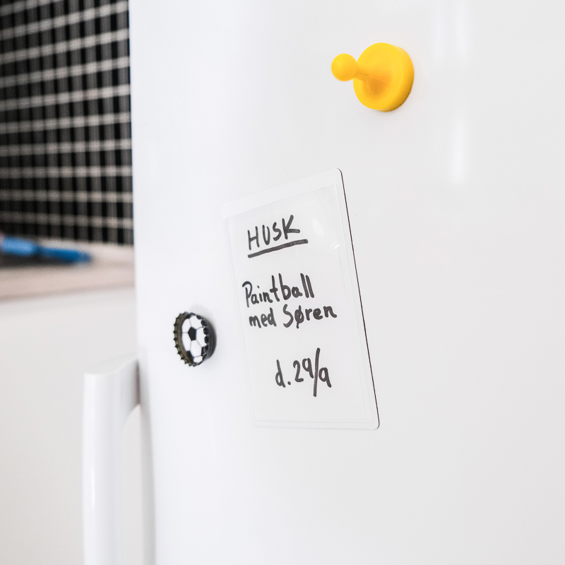 Magnetlomme 7,5x10 cm. Hvid (A7)