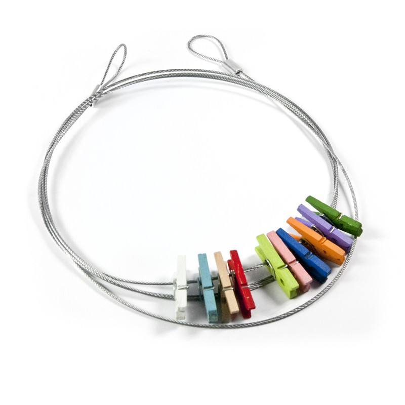 Stål snor m. 10 farvede klemmer til fotos (u/magneter)