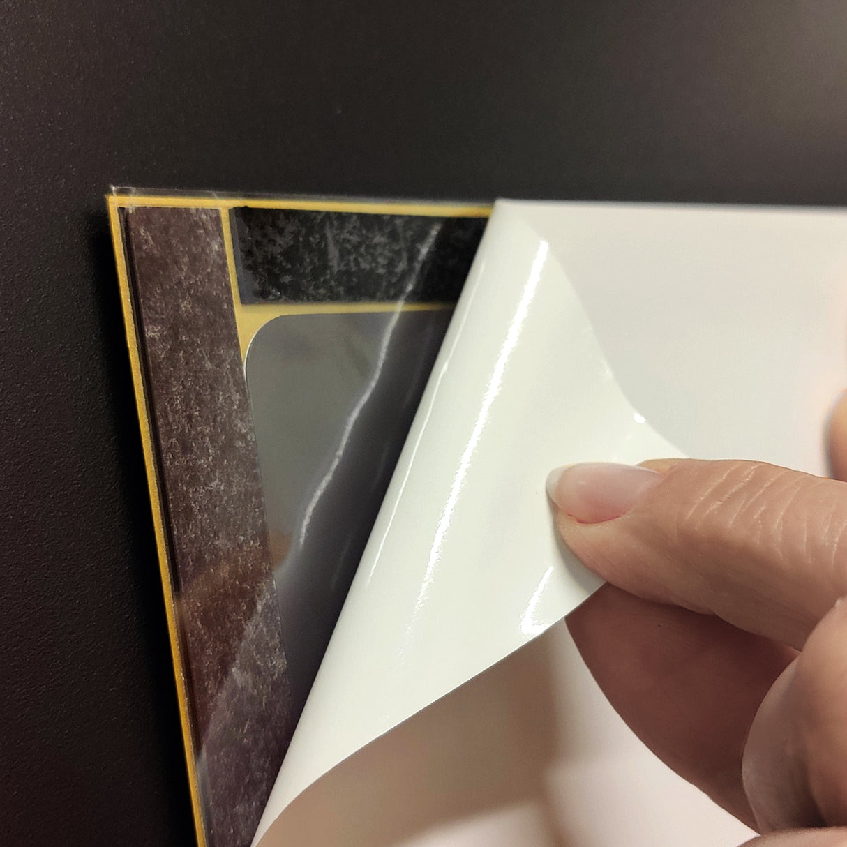 Vinduesdisplay A4 m/magnetisk ramme, Guld