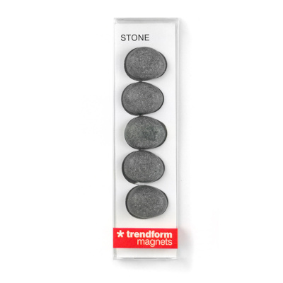 Trendform Stone TF0565B leveres i gaveæske med 5 stk. køleskabsmagneter