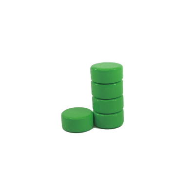 Grønne magneter med nyloncoating - geniale til køkkener eller andre steder med fødevarer. Du får 5 magneter i hver pakke.