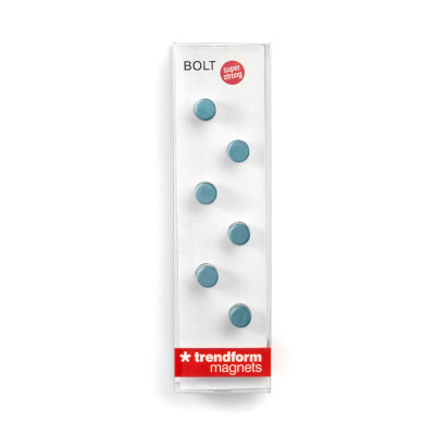 Du får dine metallic blå magneter leveret i fin gaveæske, og der er 6 stk. blå magneter i hver pakke fra Trendform
