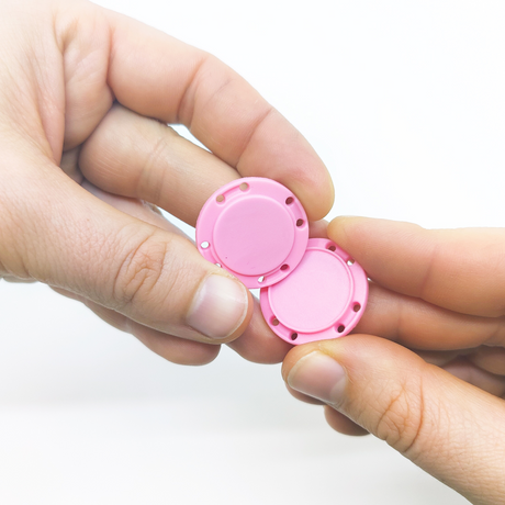 Sy-i-magnet knap rund Ø26 mm., lyserød