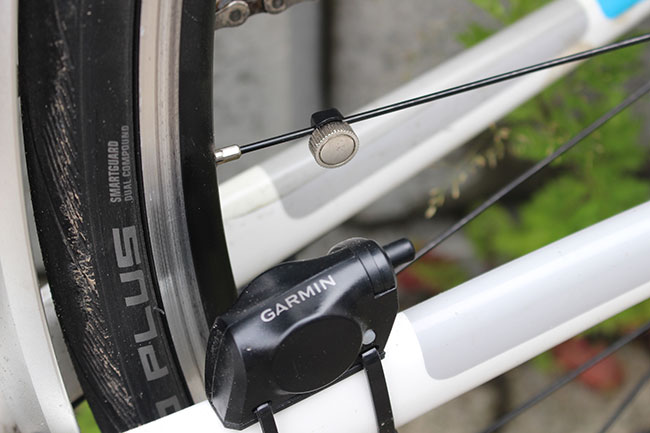 Orginal kadencemagnet fra Garmin til cyklen.